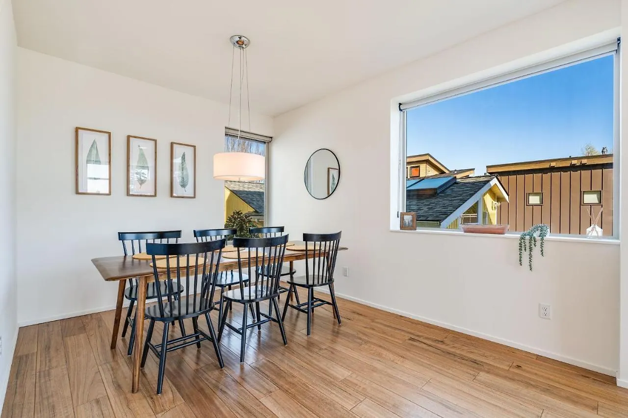 Lovely Magnolia Home Holiday home Seattle